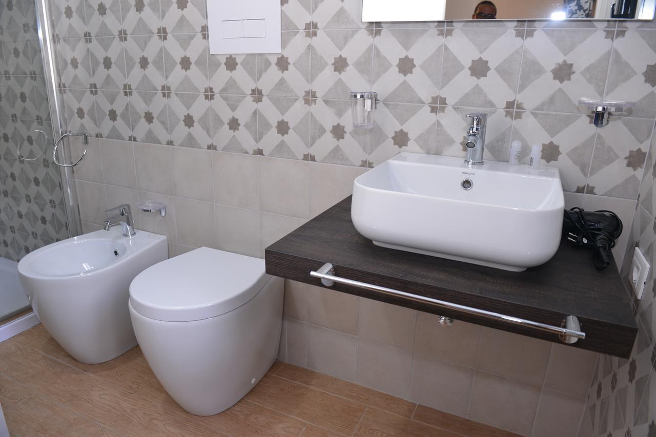 La Gioia Di Sicilia B&B Avola Bagian luar foto
