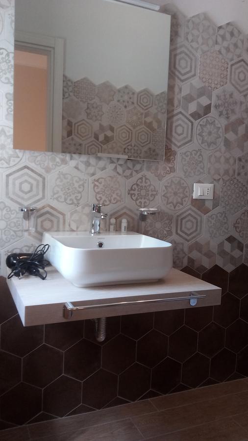 La Gioia Di Sicilia B&B Avola Bagian luar foto