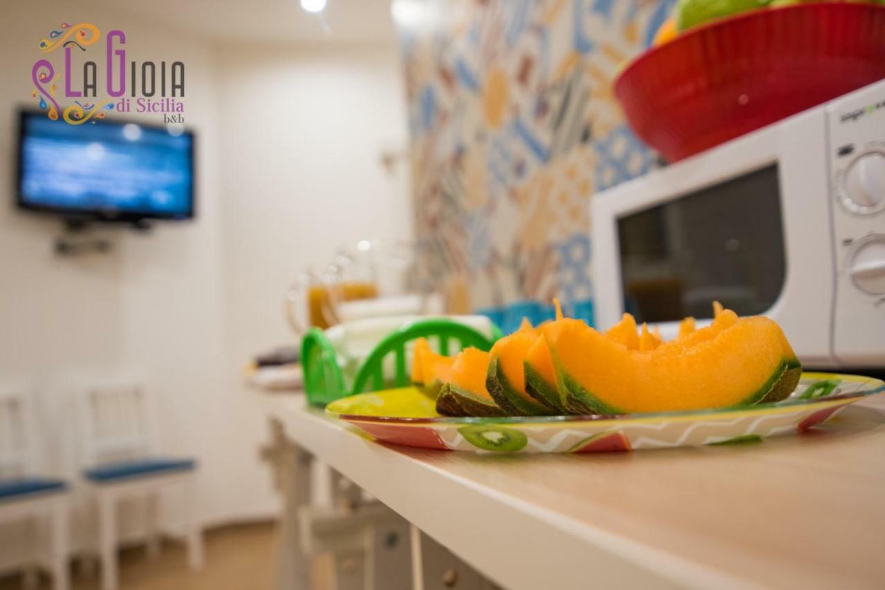 La Gioia Di Sicilia B&B Avola Bagian luar foto