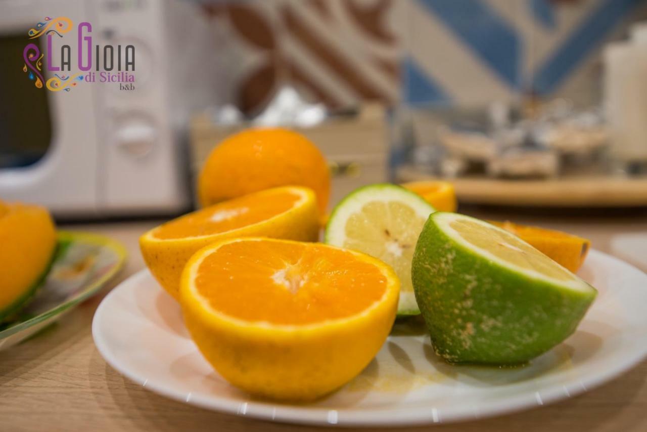 La Gioia Di Sicilia B&B Avola Bagian luar foto