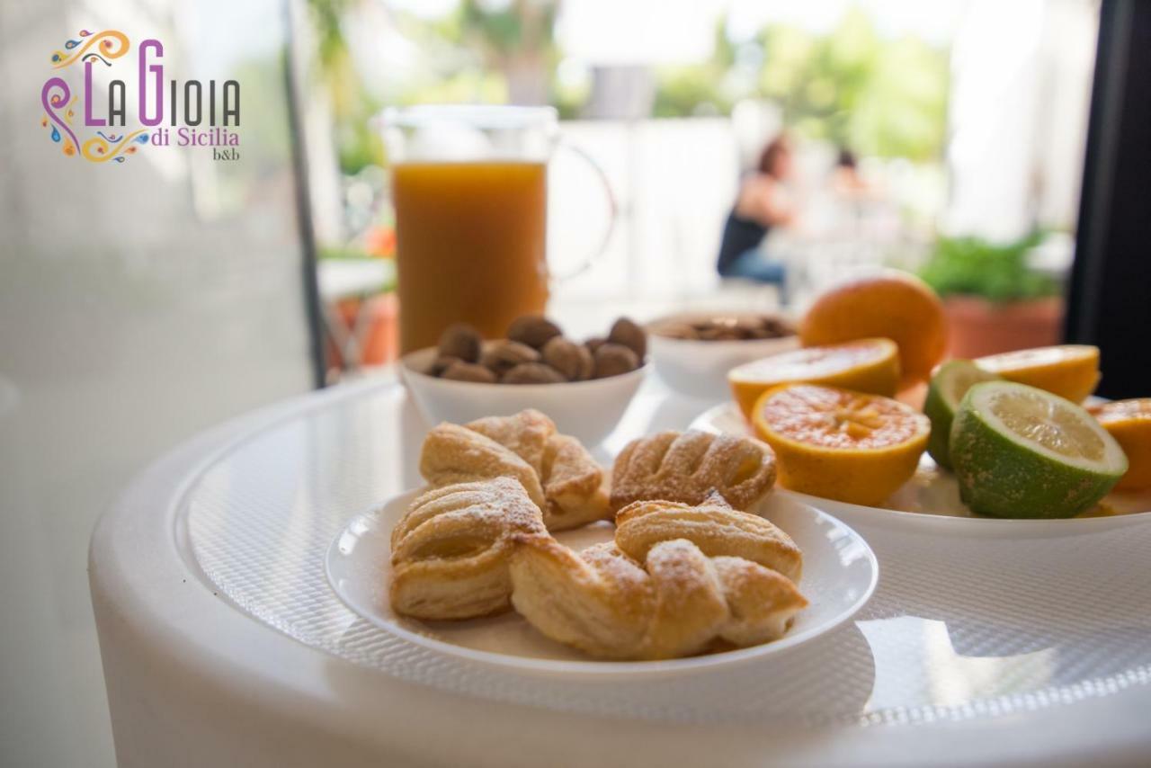 La Gioia Di Sicilia B&B Avola Bagian luar foto