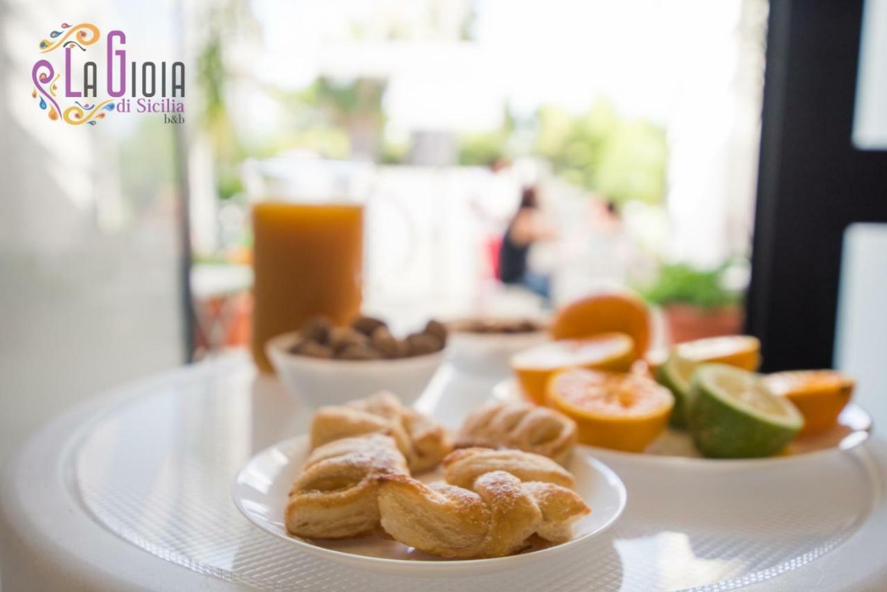 La Gioia Di Sicilia B&B Avola Bagian luar foto