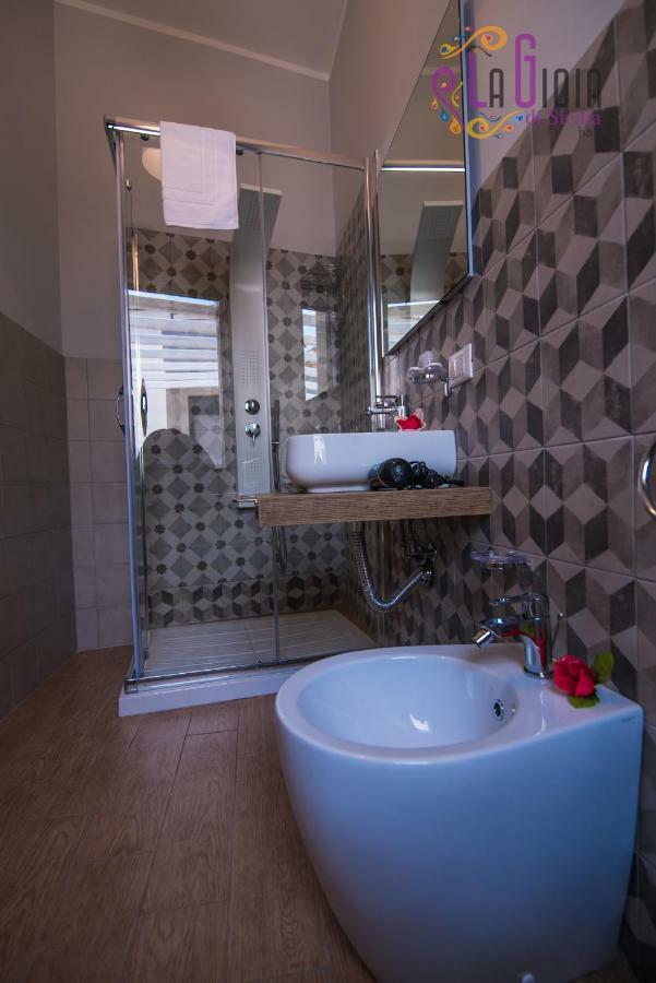 La Gioia Di Sicilia B&B Avola Bagian luar foto
