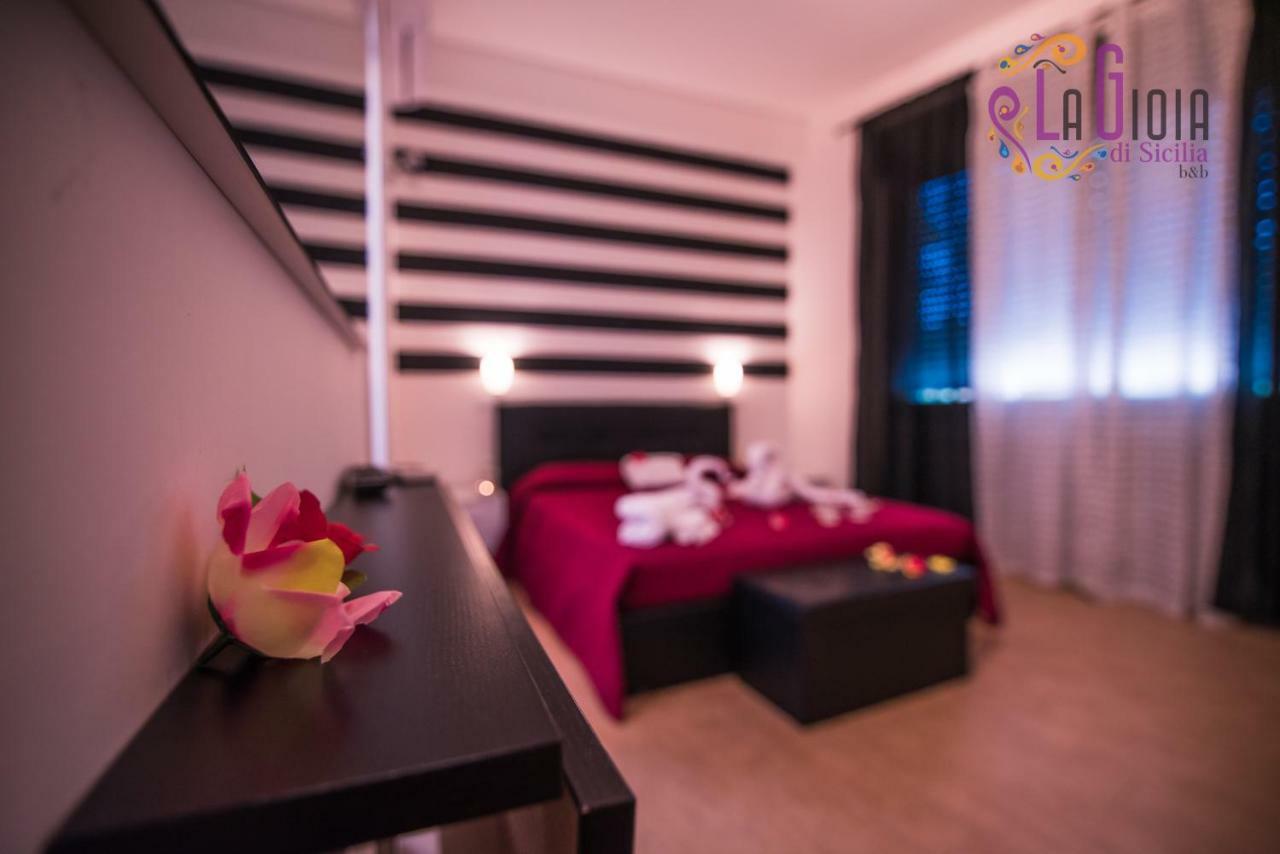 La Gioia Di Sicilia B&B Avola Bagian luar foto