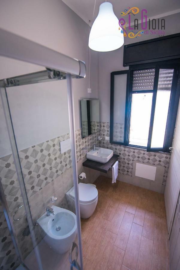 La Gioia Di Sicilia B&B Avola Bagian luar foto