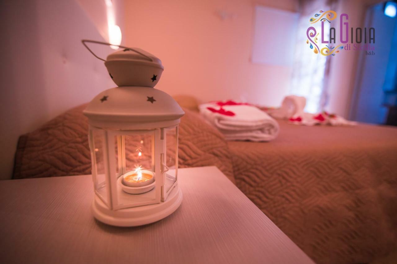 La Gioia Di Sicilia B&B Avola Bagian luar foto
