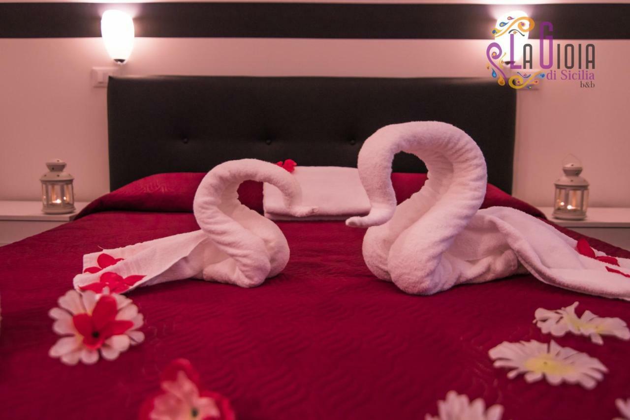 La Gioia Di Sicilia B&B Avola Bagian luar foto
